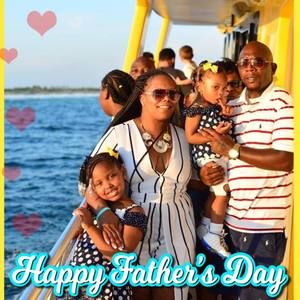 Meet your Posher, Tacara